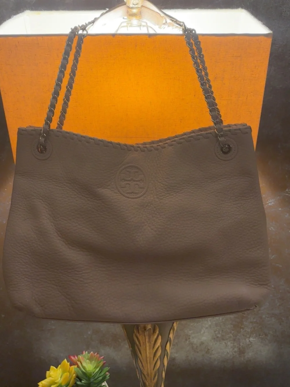 Beautiful Tory Burch Taupe Pebble Whip Stitch Leather Shoulder Bag